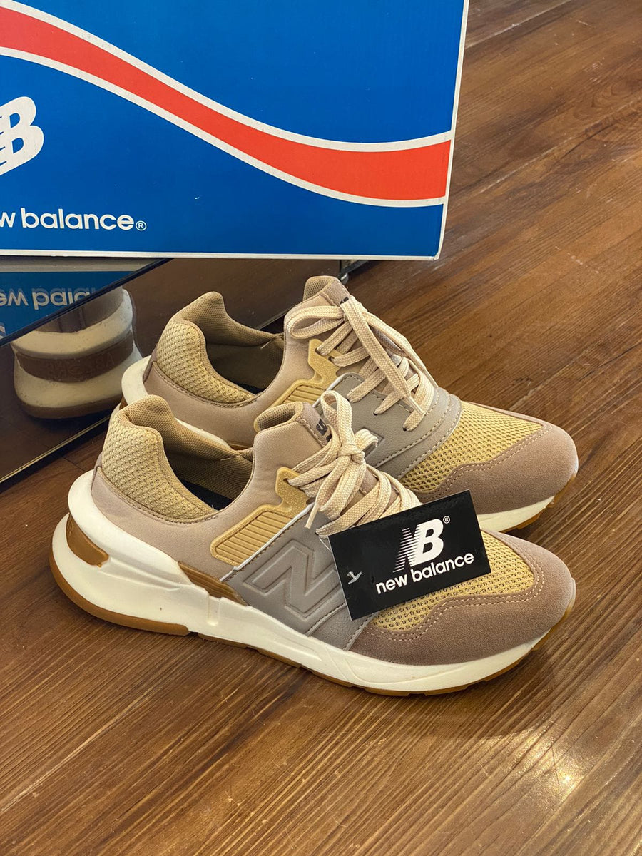 Tênis New Balance 997